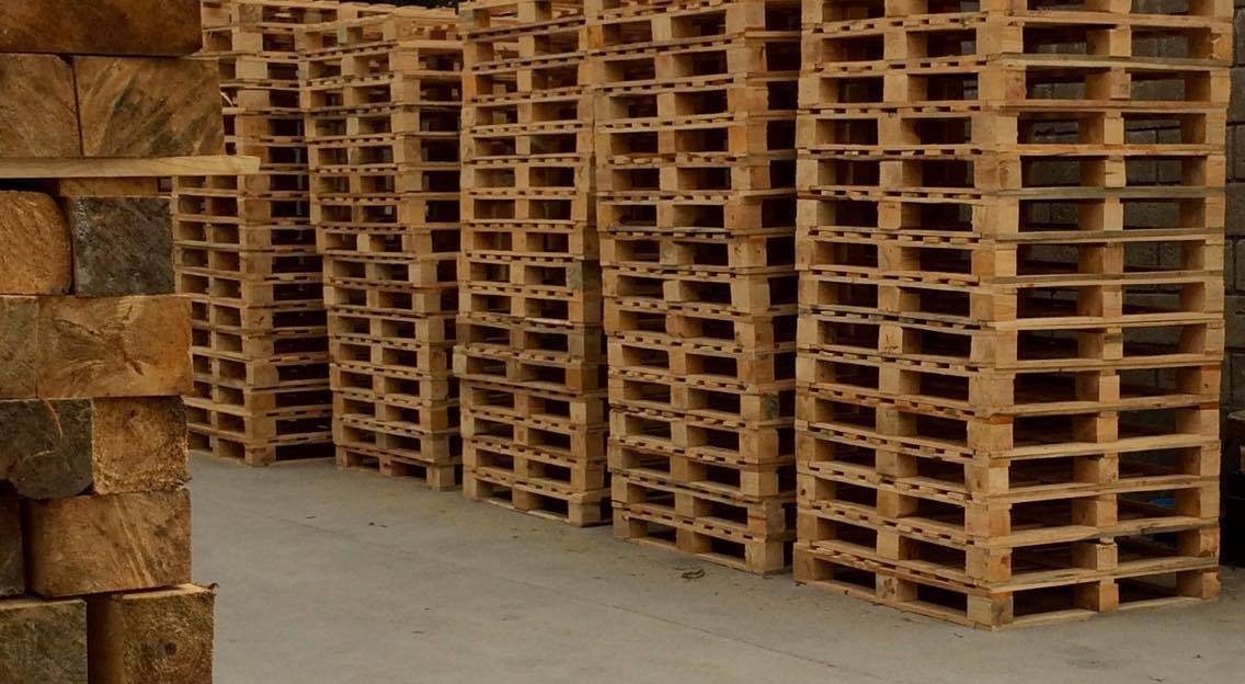 Tarimas de madera con tratamiento térmico GRECO